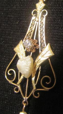 Antique Victorian Lavalier 14K Gold Diamond Pearl Necklace