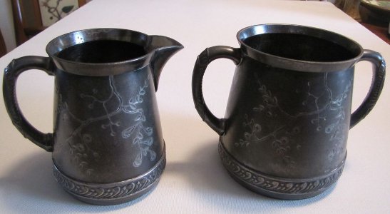 Pairpoint Quadruple Silverplate Creamer Sugar Set Bedford Mass Etched Repousse